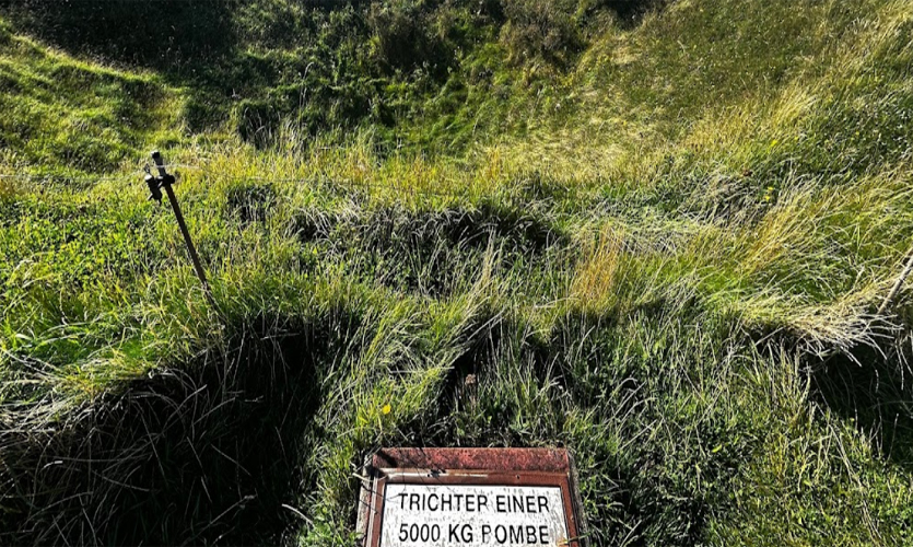 Trichter einer 5000-kg-Bombe